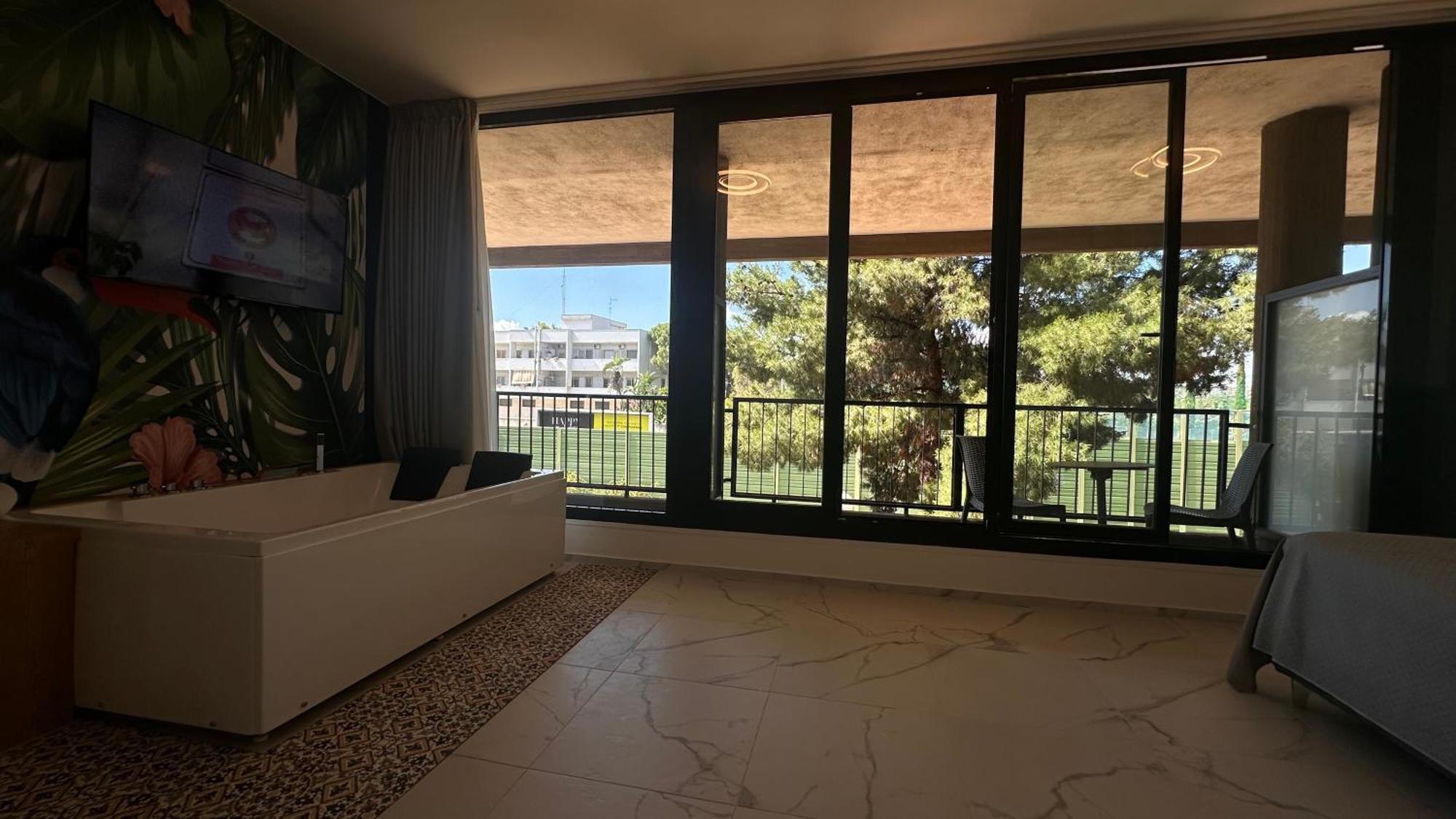 Cconforthotels Puglia Promenade Apartment 5 باري المظهر الخارجي الصورة